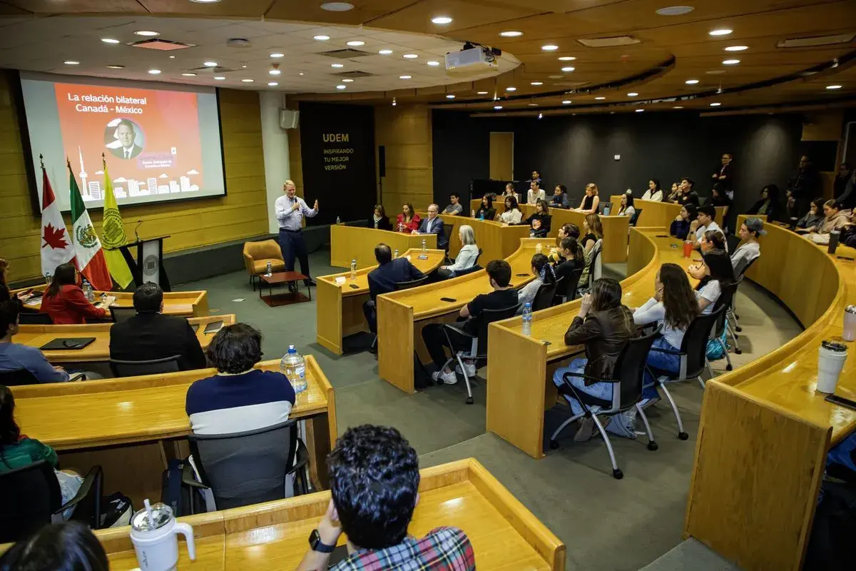 Archivo UDEM