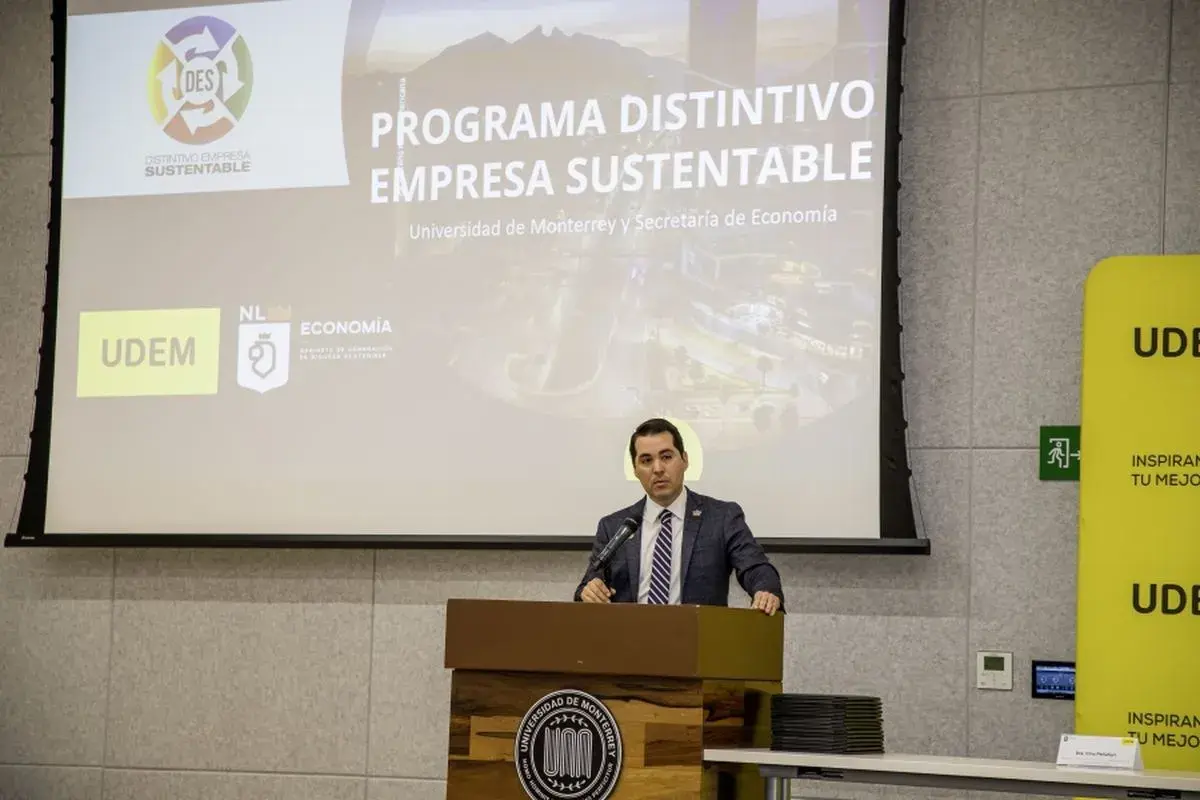 Archivo UDEM
