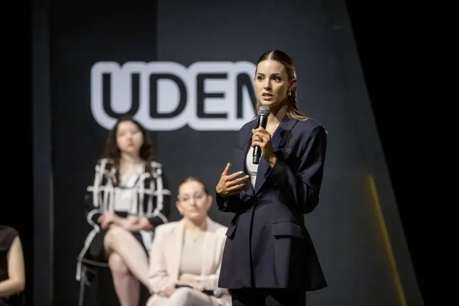 Archivo UDEM