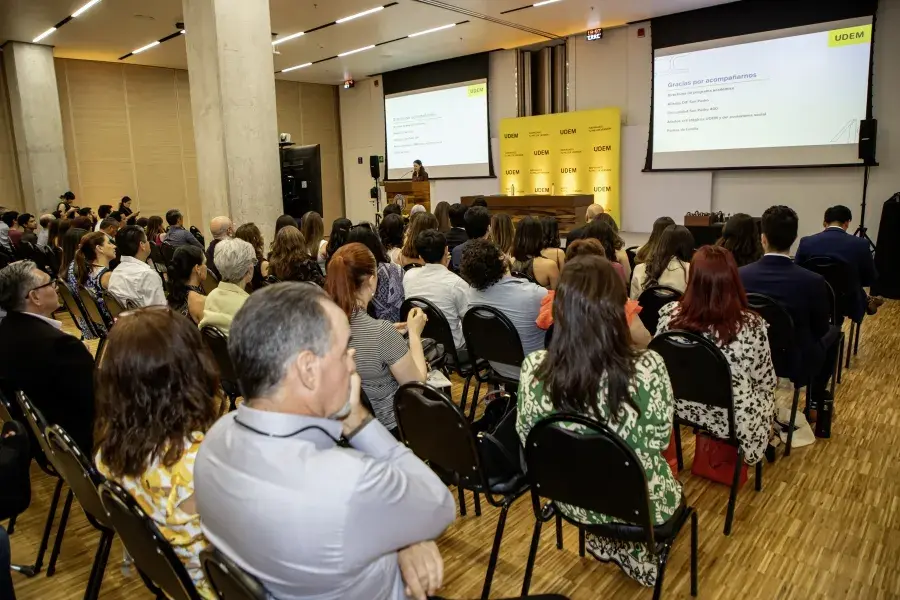 Archivo UDEM