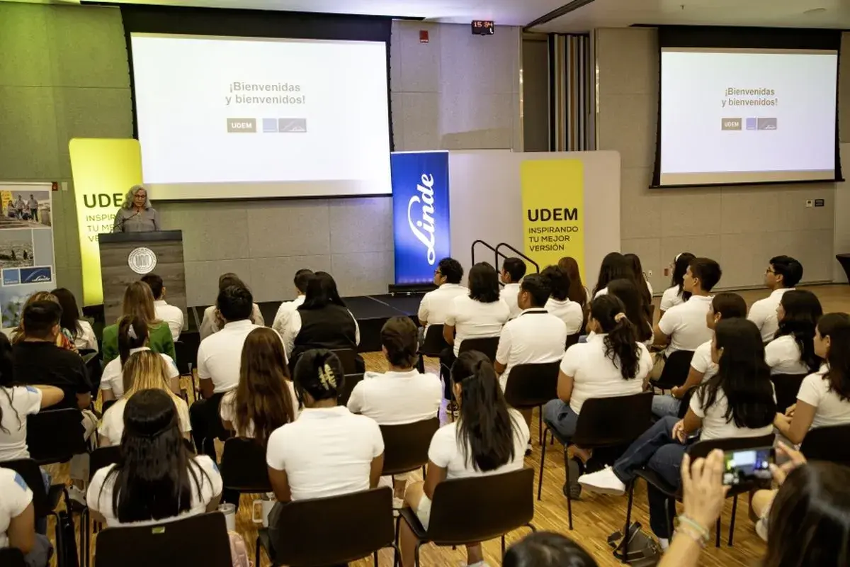 Archivo UDEM