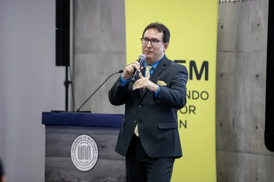Archivo UDEM