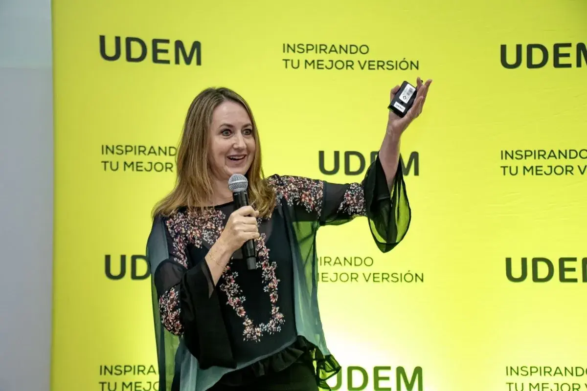Archivo UDEM