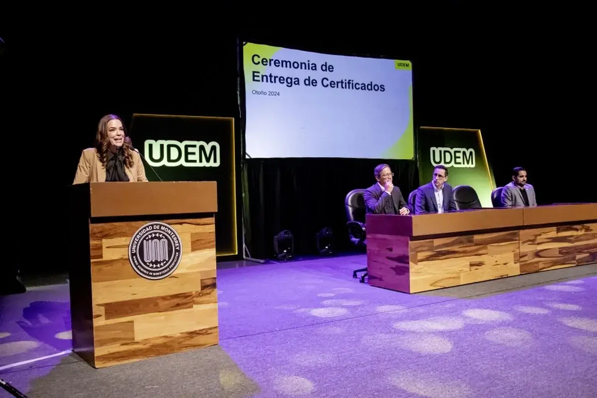 Archivo UDEM