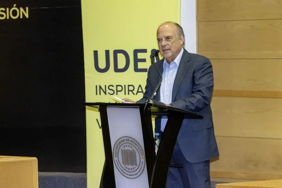 Archivo UDEM