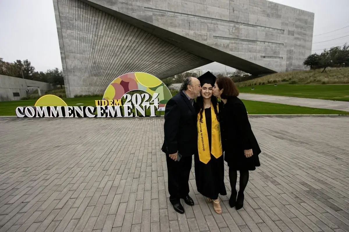 Archivo UDEM