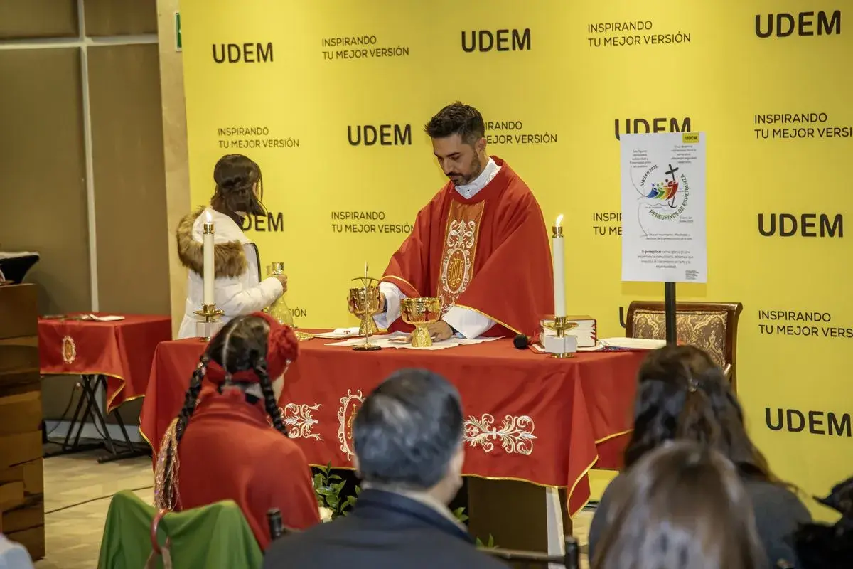 Archivo UDEM
