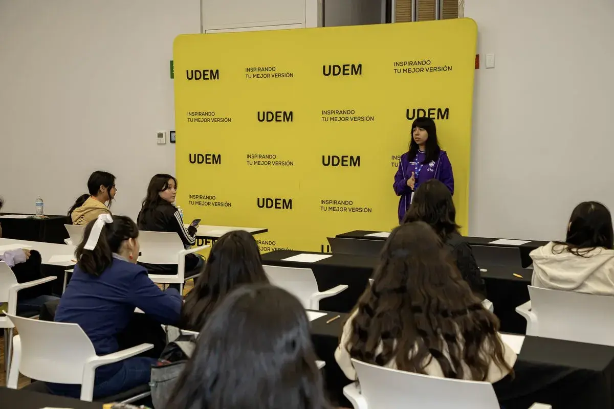Archivo UDEM