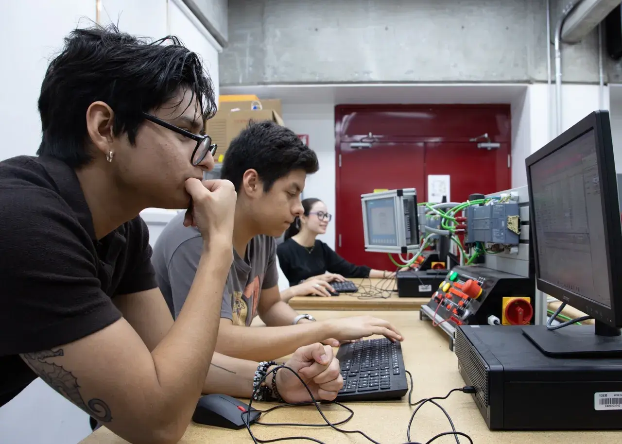 Laboratorio de Automatización UDEM