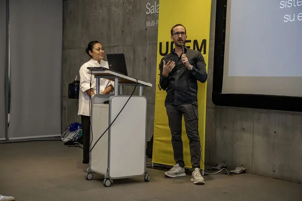 Archivo UDEM 