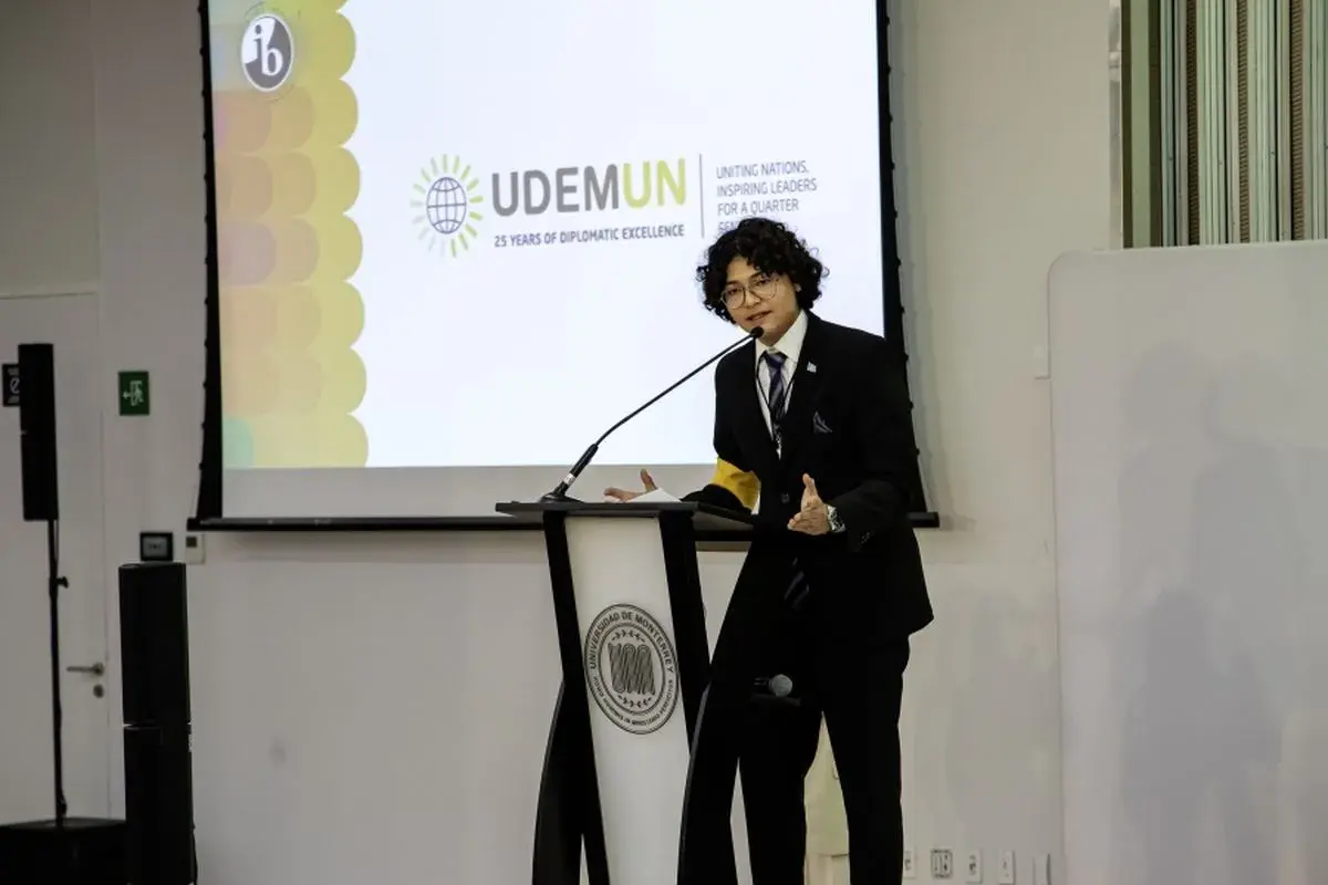 Archivo UDEM