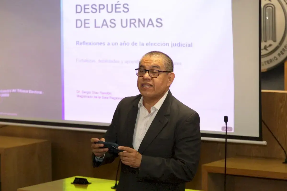 Archivo UDEM