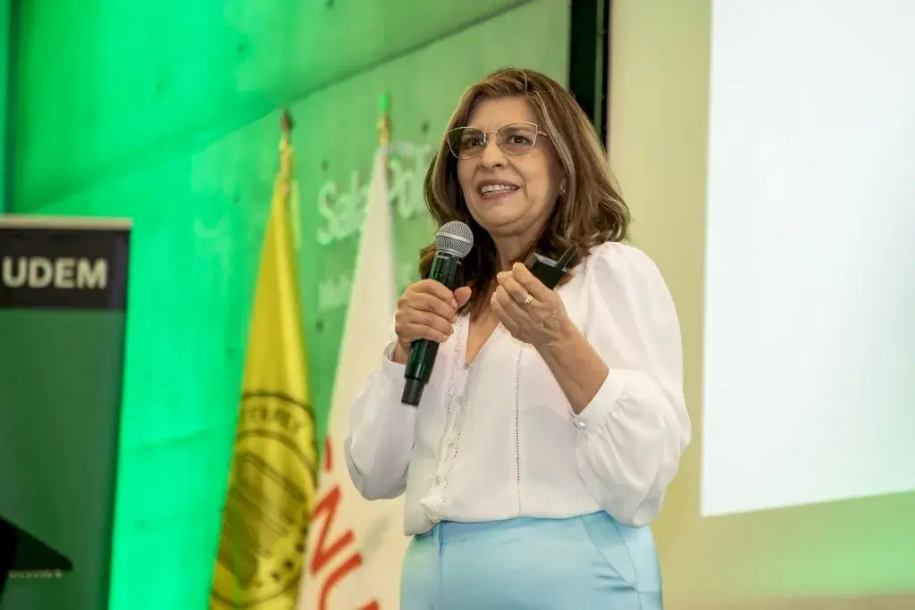 Archivo UDEM