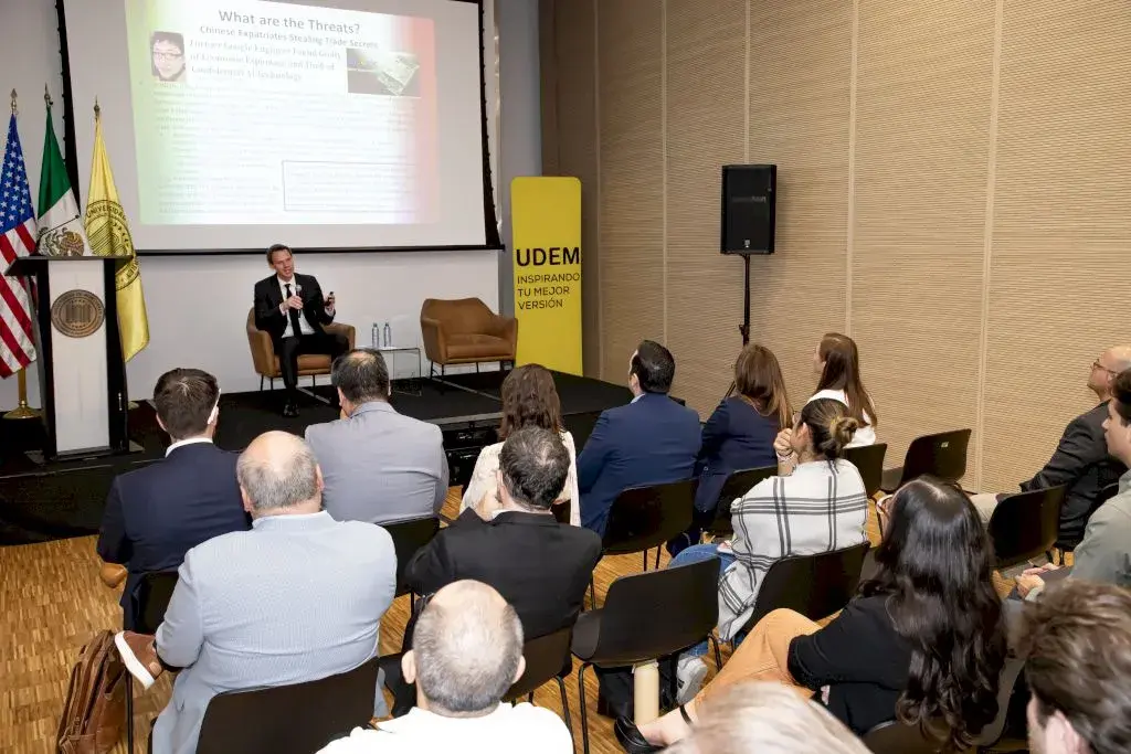 Archivo UDEM